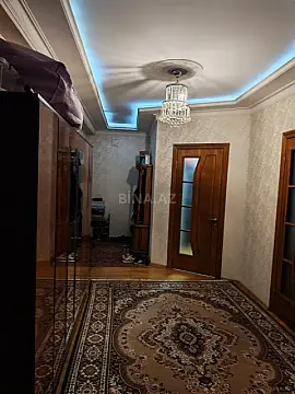 Satılır 3 otaqlı mənzil 140 m²