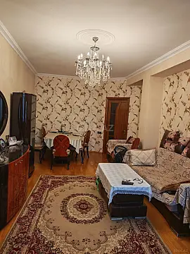 Satılır 3 otaqlı mənzil 140 m²