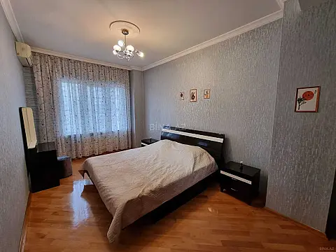 Kirayə verilir 2 otaqlı mənzil 100 m²