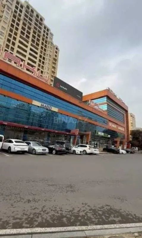 Satılır 3 otaqlı mənzil 110 m²