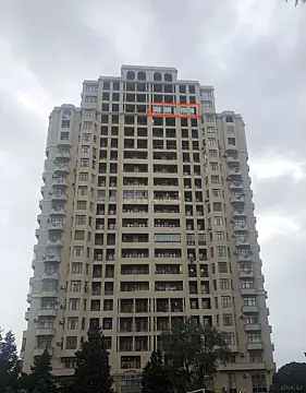 Satılır 3 otaqlı mənzil 110 m² — Bakı, İnşaatçılar 3 otaq 110.00 m²