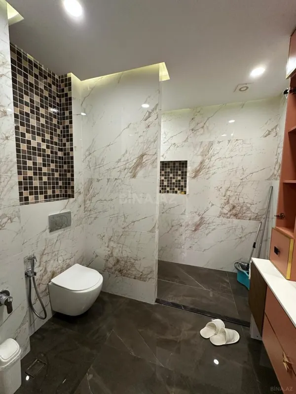 Kirayə verilir 3 otaqlı mənzil 110 m²