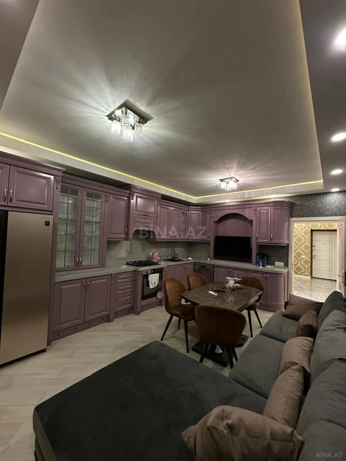 Kirayə verilir 3 otaqlı mənzil 110 m²