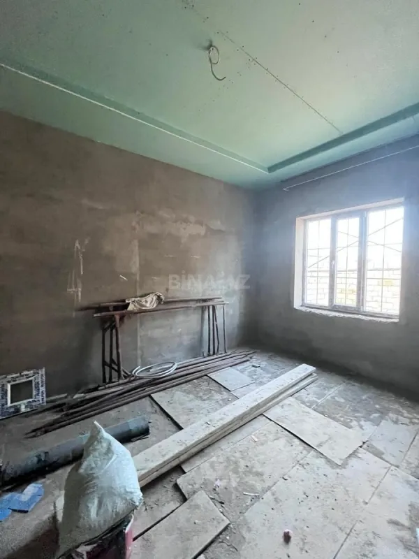 Satılır 4 otaqlı həyət evi 200 m²