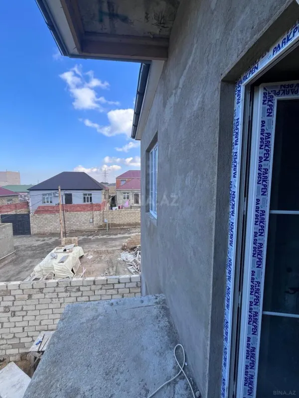 Satılır 4 otaqlı həyət evi 200 m²