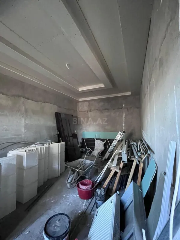 Satılır 4 otaqlı həyət evi 200 m²