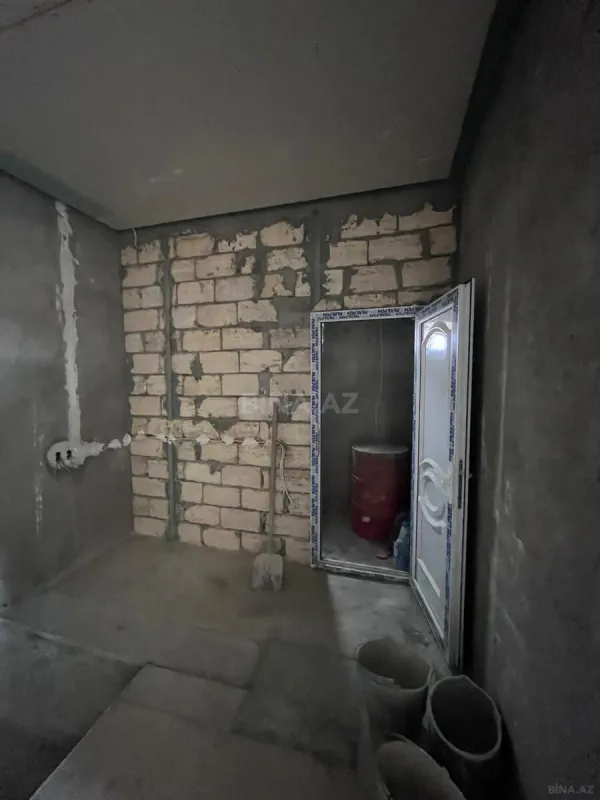 Satılır 4 otaqlı həyət evi 200 m²