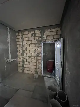 Satılır 4 otaqlı həyət evi 200 m²