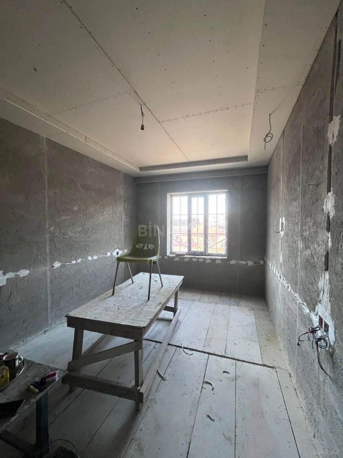 Satılır 4 otaqlı həyət evi 200 m²