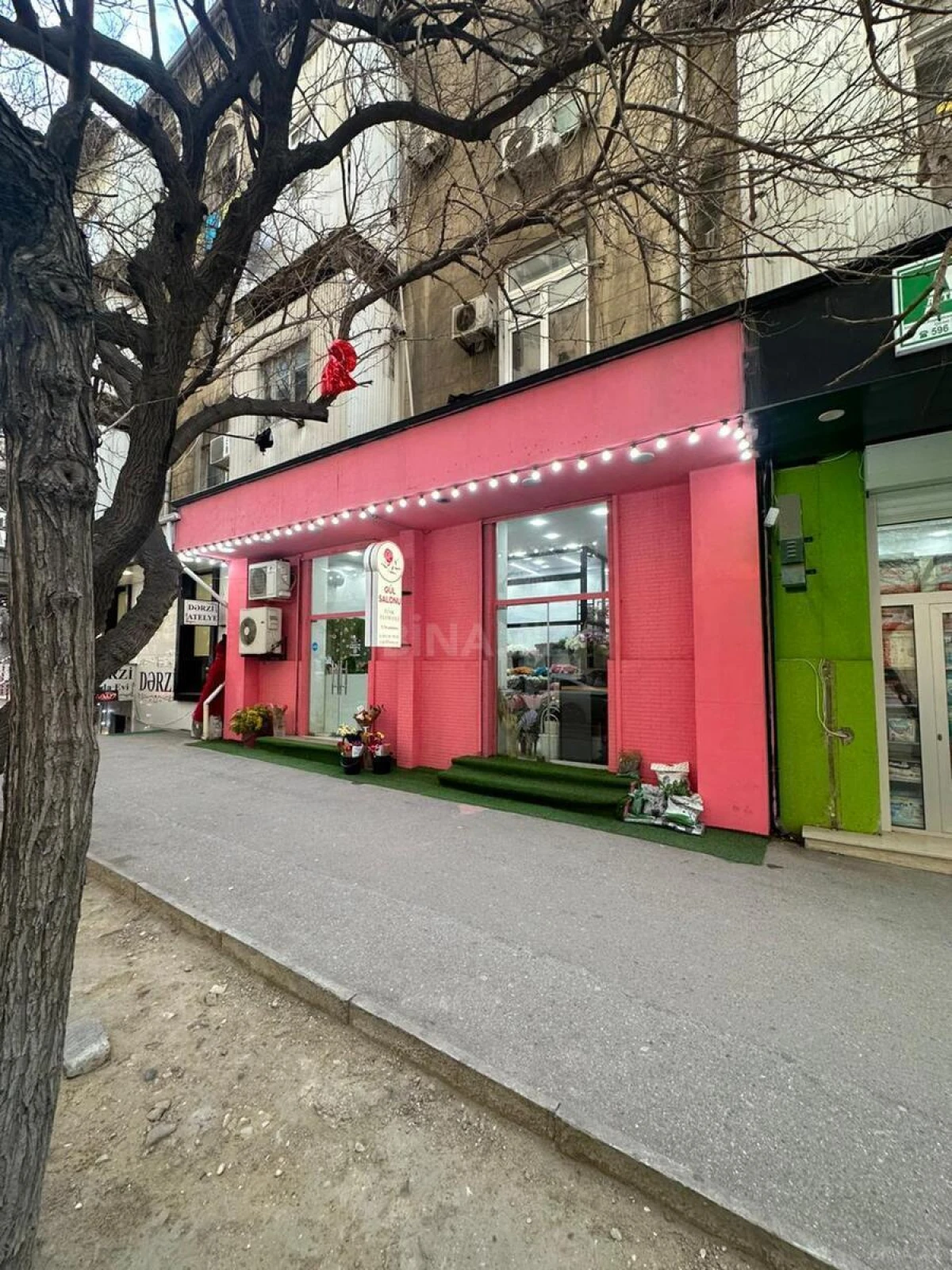 Satılır obyekt 67 m²