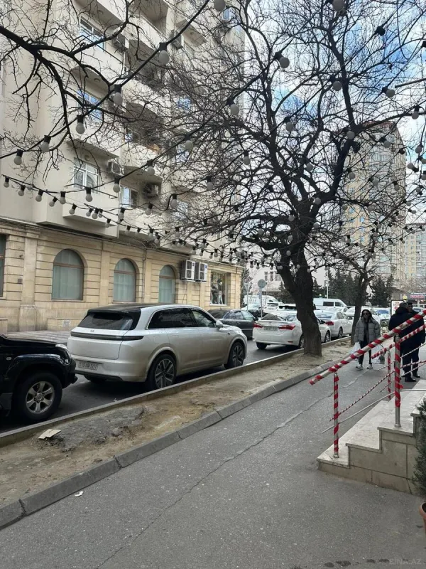 Satılır obyekt 67 m²