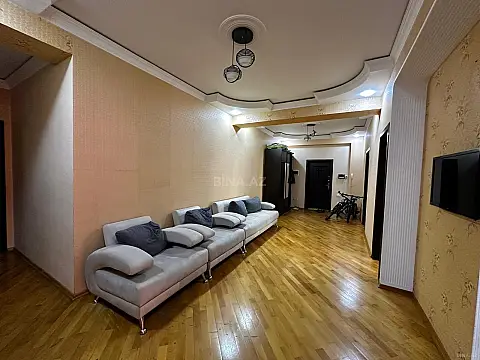 Satılır 3 otaqlı mənzil 129 m²