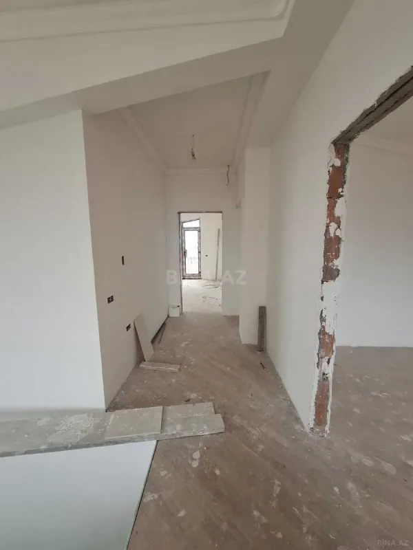 Satılır 4 otaqlı həyət evi 200 m²