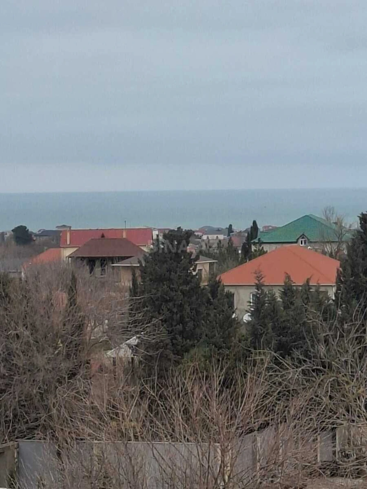 Satılır 4 otaqlı həyət evi 200 m²