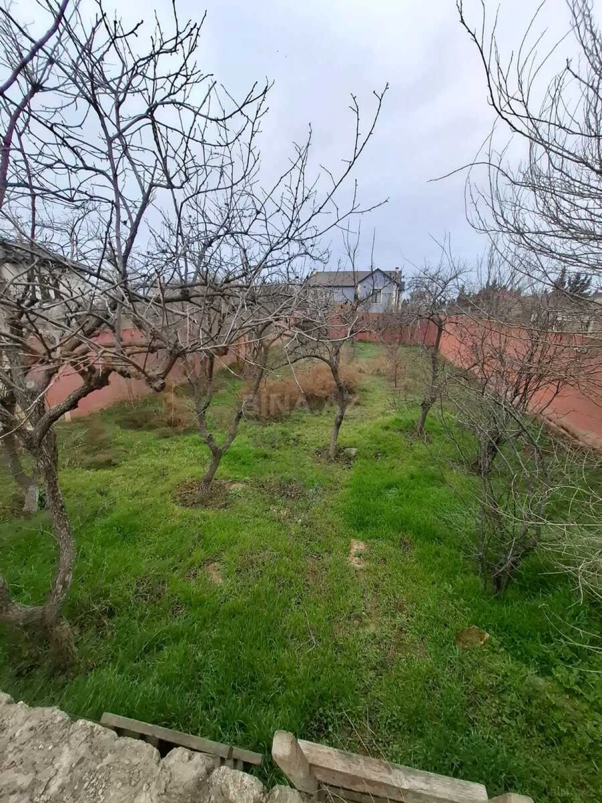 Satılır 4 otaqlı həyət evi 200 m²