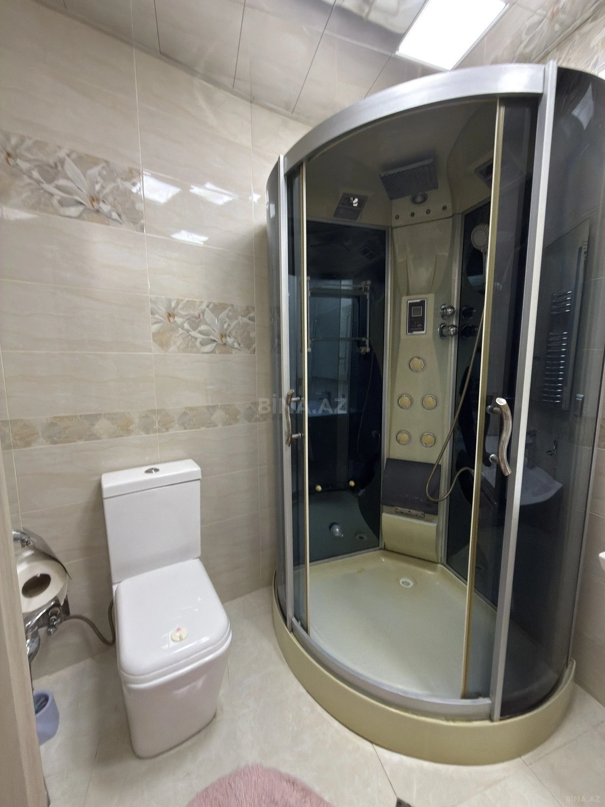 Kirayə verilir 2 otaqlı mənzil 95 m²