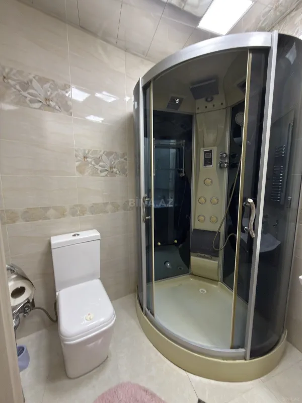Kirayə verilir 2 otaqlı mənzil 95 m²