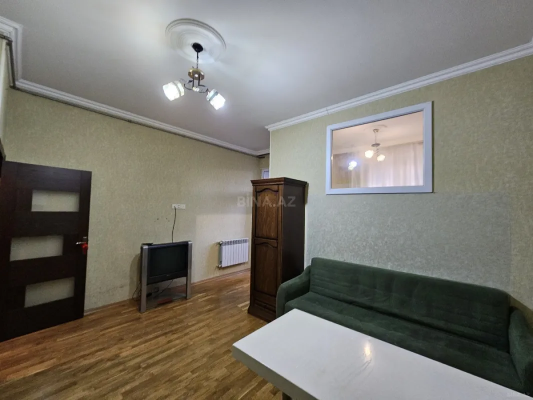 Satılır 2 otaqlı mənzil 42 m²