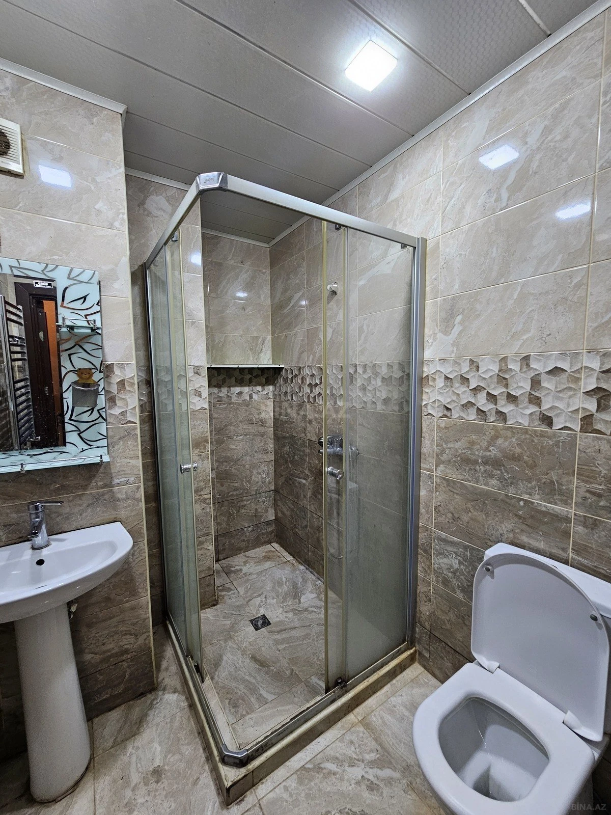 Satılır 2 otaqlı mənzil 42 m²