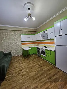 Satılır 2 otaqlı mənzil 42 m²