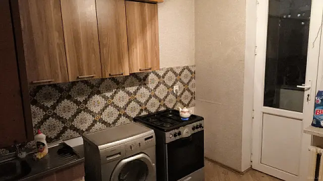 Kirayə verilir 3 otaqlı mənzil 72.5 m²