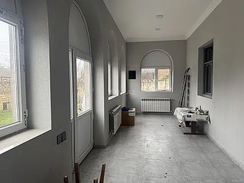 Kirayə verilir 3 otaqlı həyət evi 130 m²