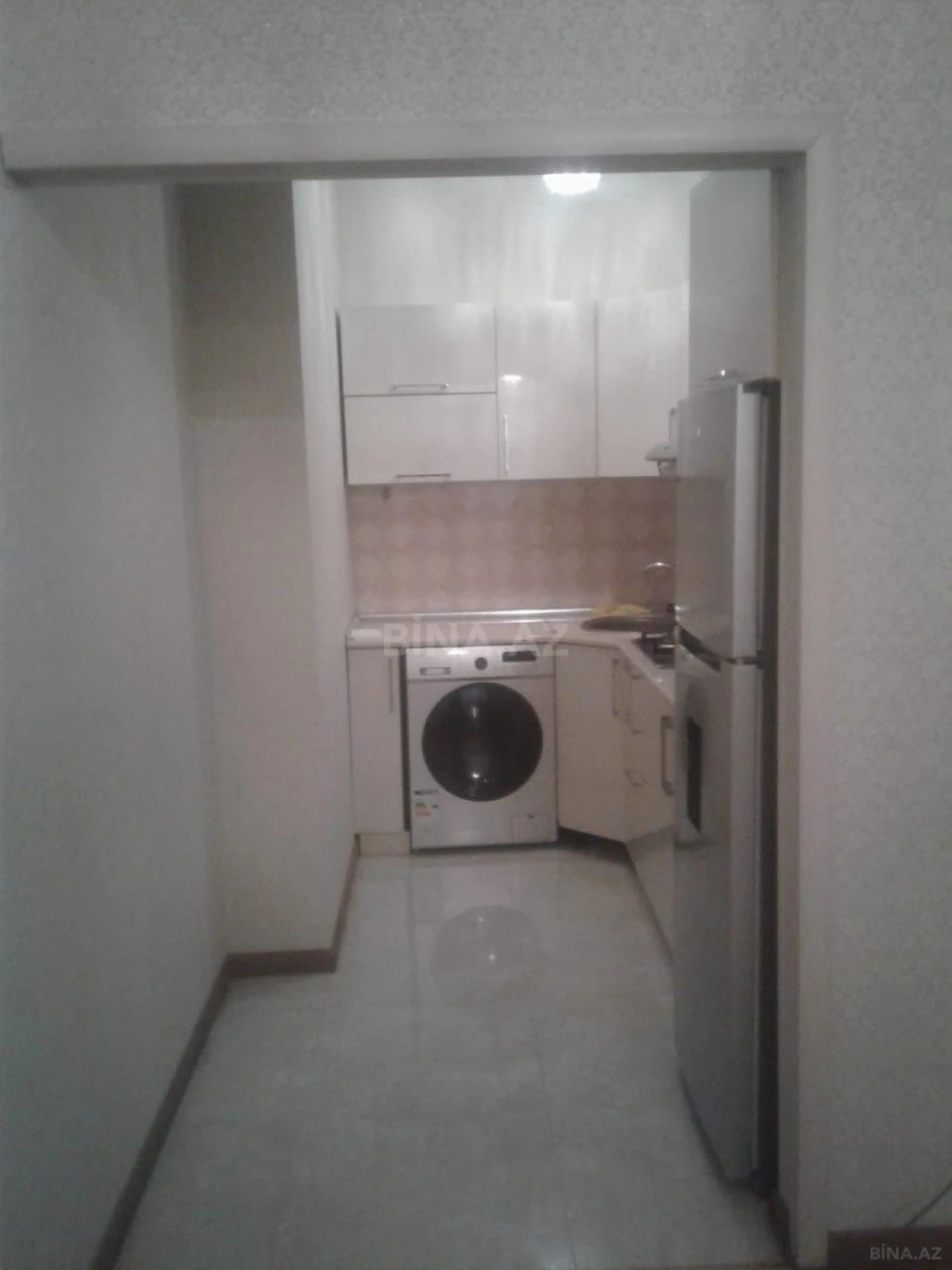 Kirayə verilir 2 otaqlı mənzil 68 m²