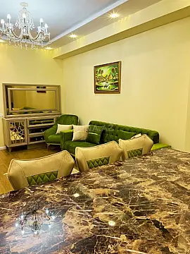 Kirayə verilir 2 otaqlı mənzil 100 m²