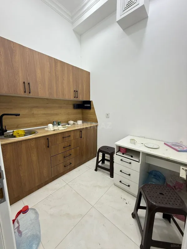 Satılır obyekt 65 m²