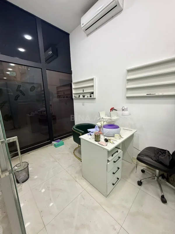 Satılır obyekt 65 m²