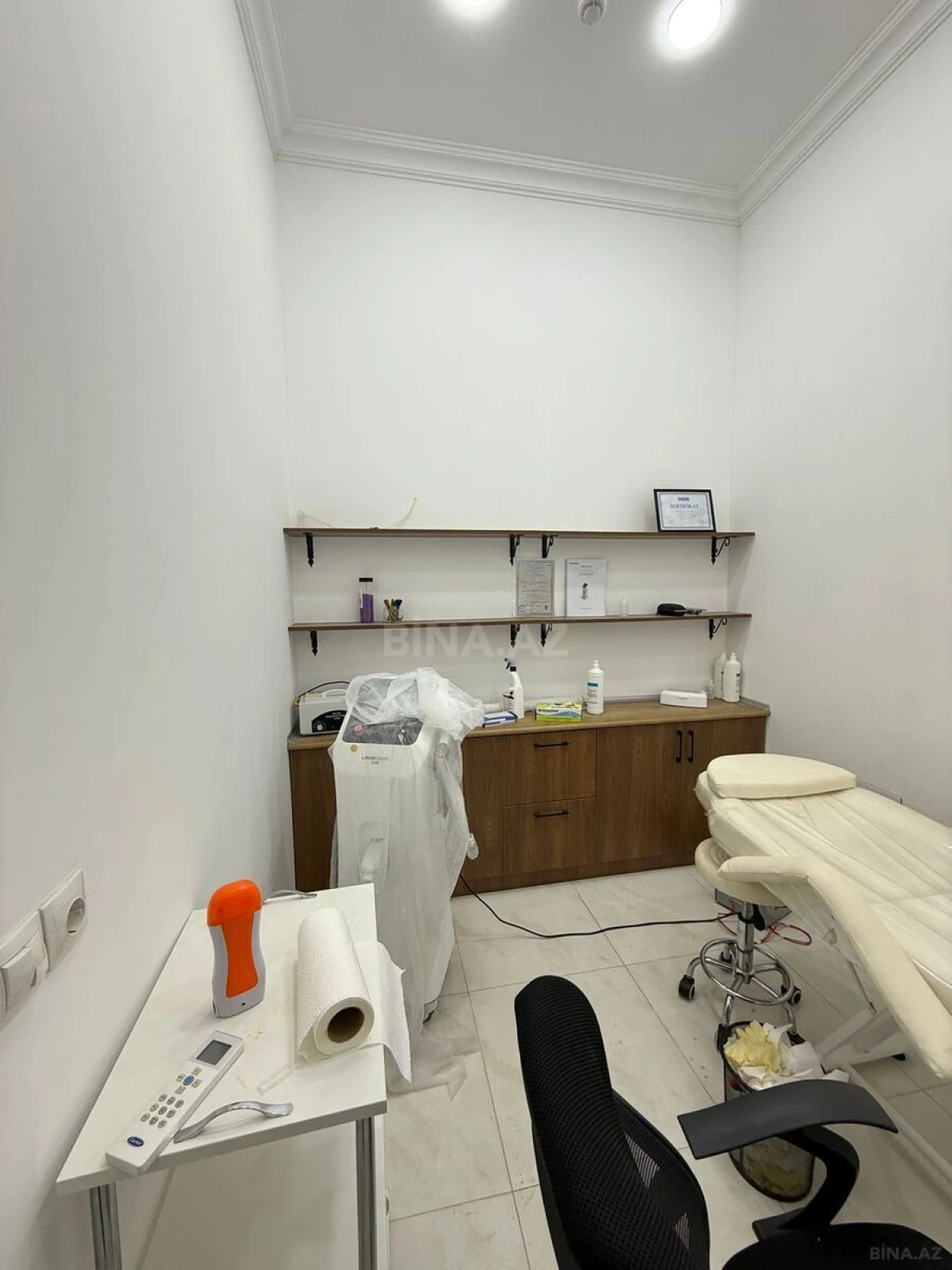 Satılır obyekt 65 m²