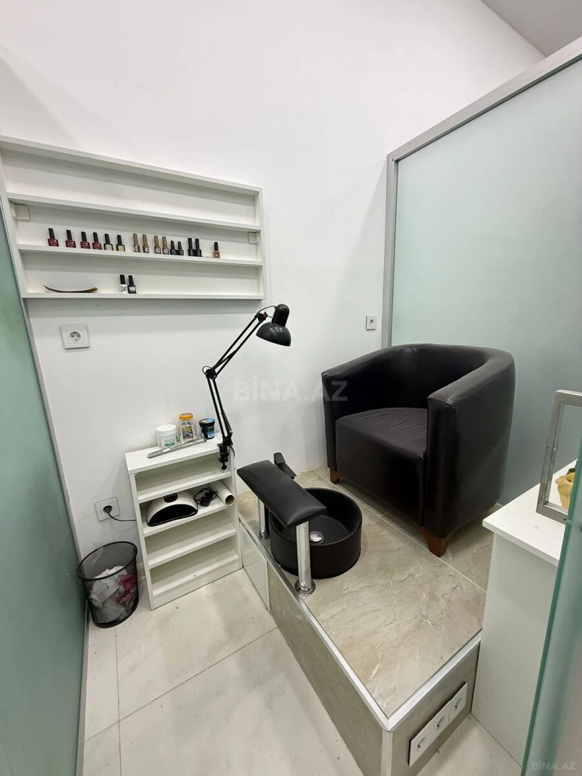 Satılır obyekt 65 m²