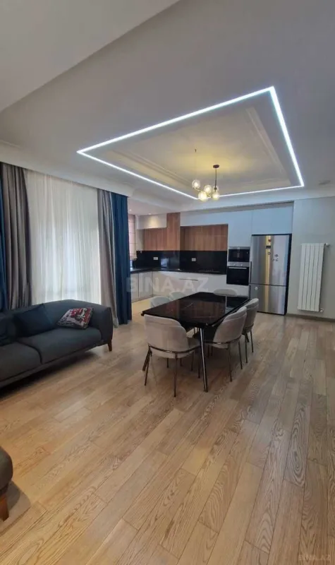 Satılır 3 otaqlı mənzil 107 m²