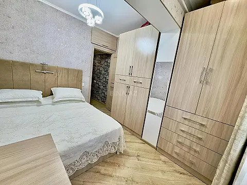 Kirayə verilir 2 otaqlı mənzil 42 m²