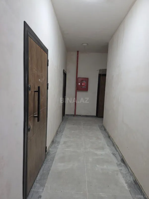 Satılır 3 otaqlı mənzil 107 m²
