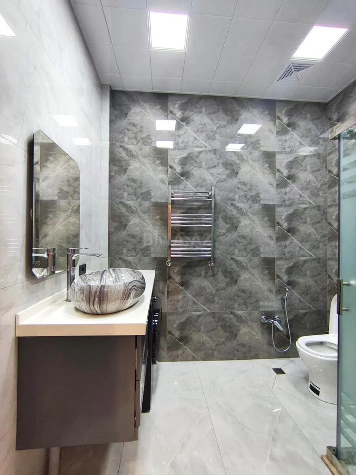 Kirayə verilir 3 otaqlı mənzil 80 m²