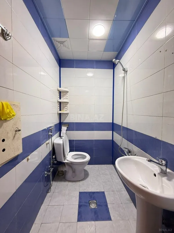 Satılır 2 otaqlı mənzil 61 m²