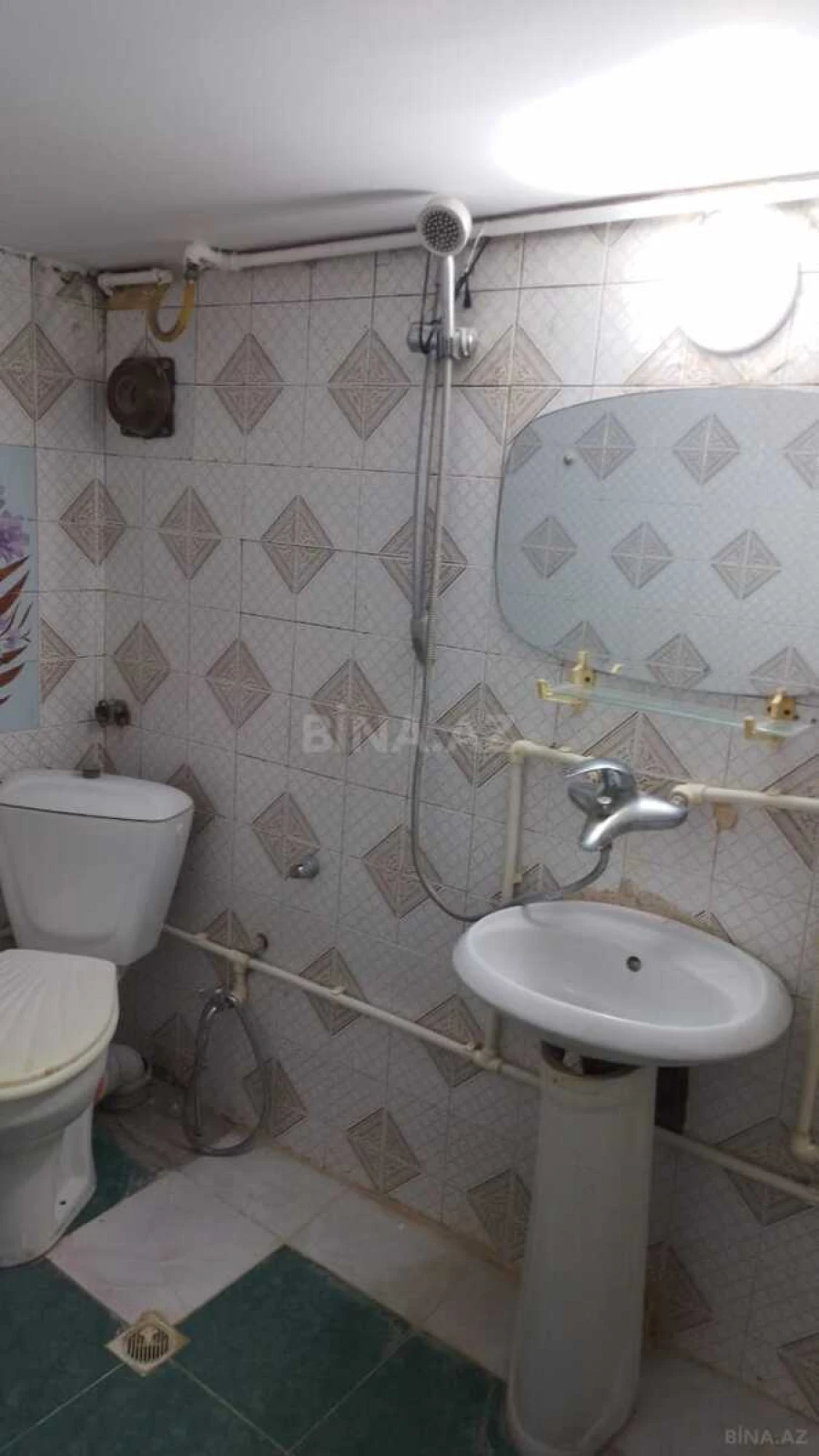 Kirayə verilir 2 otaqlı həyət evi 60 m²