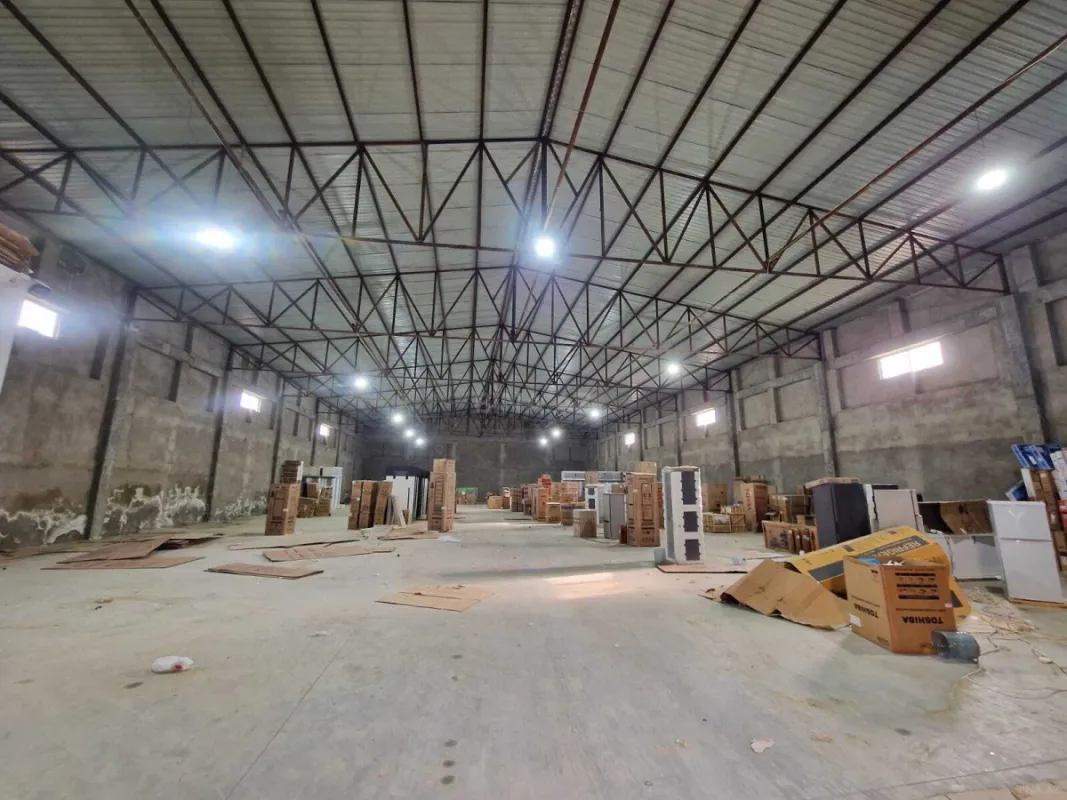 Kirayə verilir obyekt 1200 m²