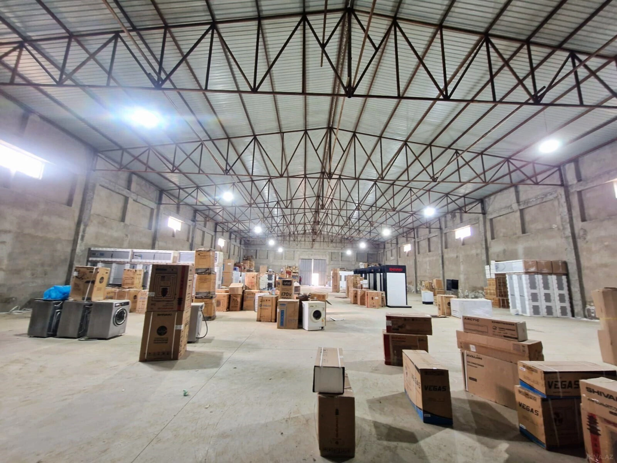 Kirayə verilir obyekt 1200 m²