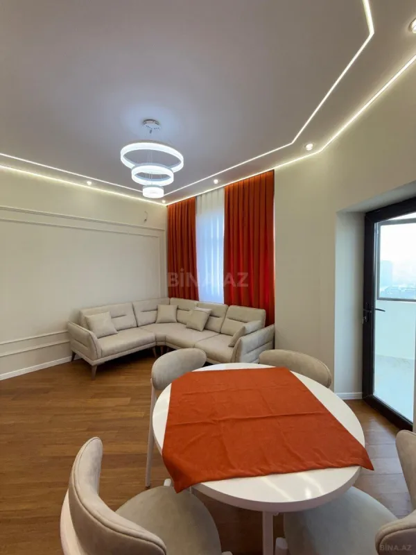 Satılır 2 otaqlı mənzil 75 m²