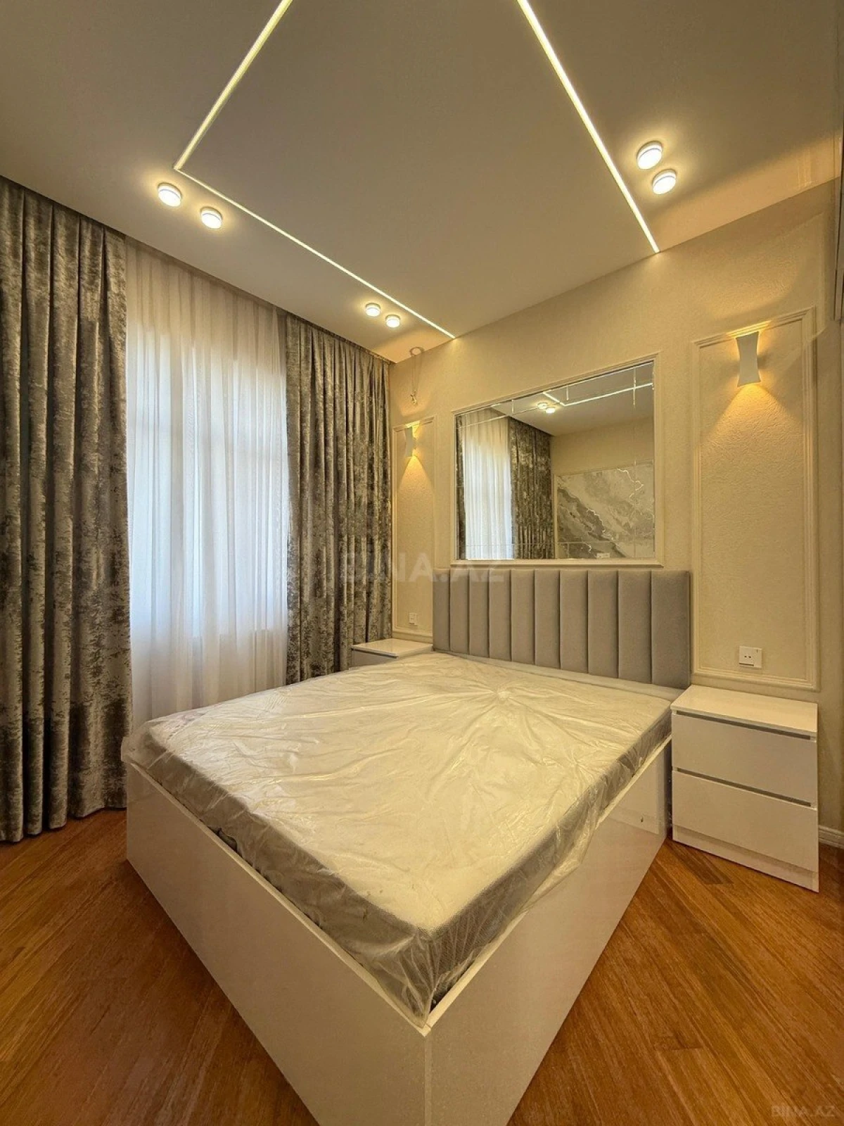 Satılır 2 otaqlı mənzil 75 m²