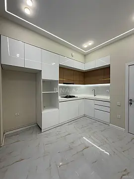 Satılır 2 otaqlı mənzil 75 m²