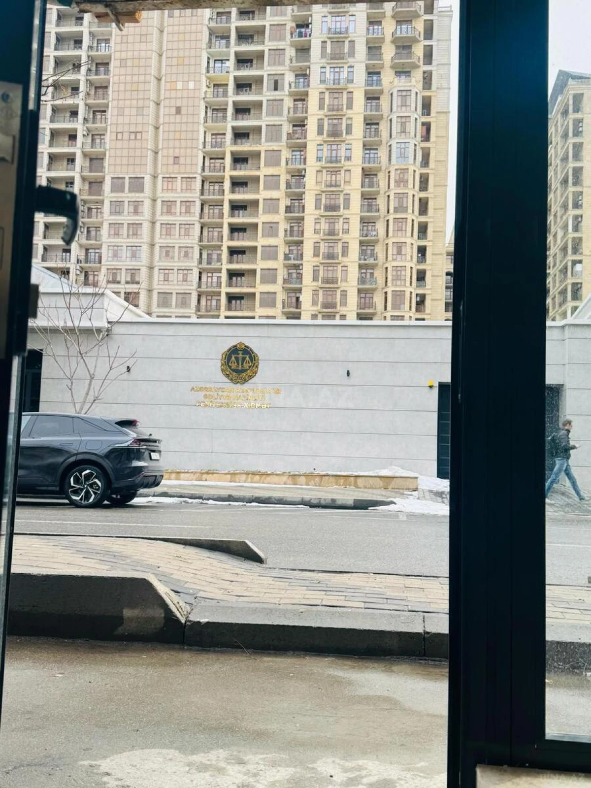 Kirayə verilir obyekt 60 m²