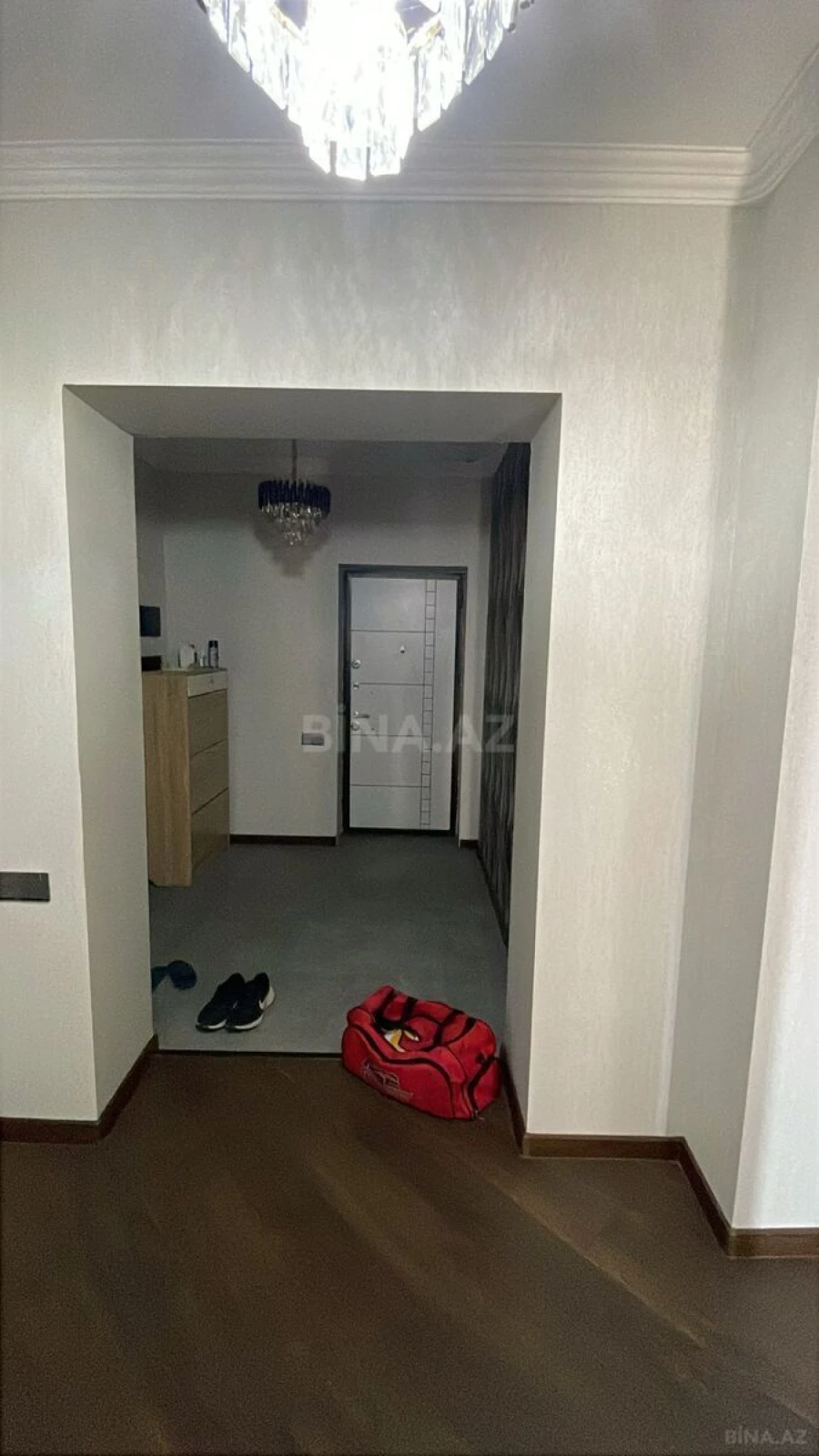Kirayə verilir 3 otaqlı mənzil 120 m²