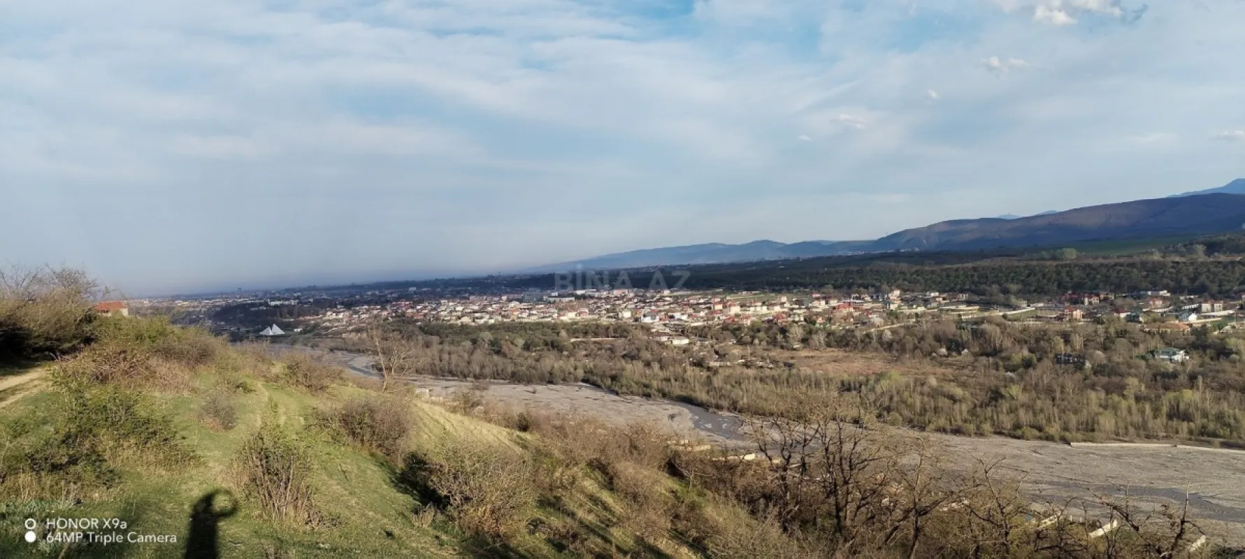 Satılır torpaq sahəsi 100 m²