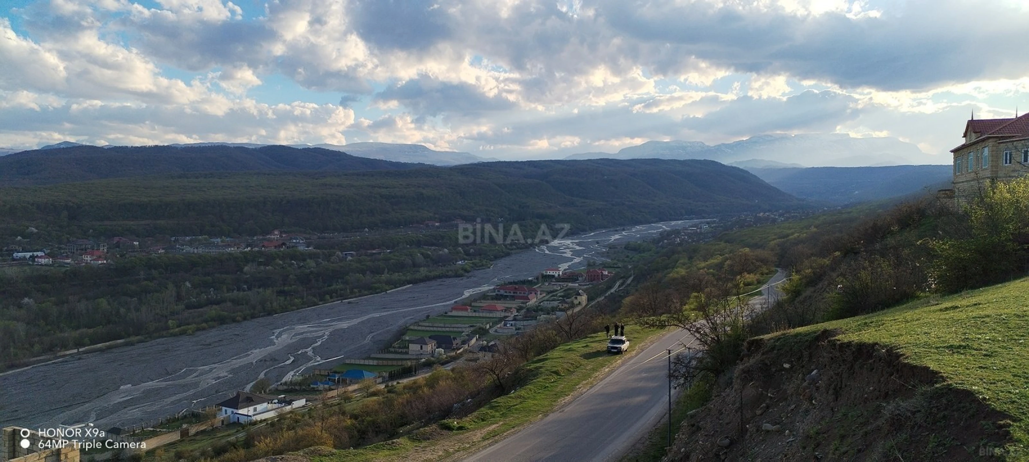 Satılır torpaq sahəsi 100 m²