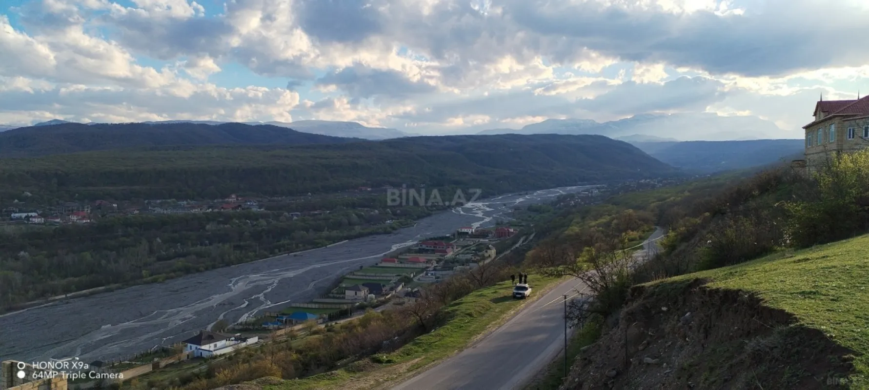 Satılır torpaq sahəsi 100 m²