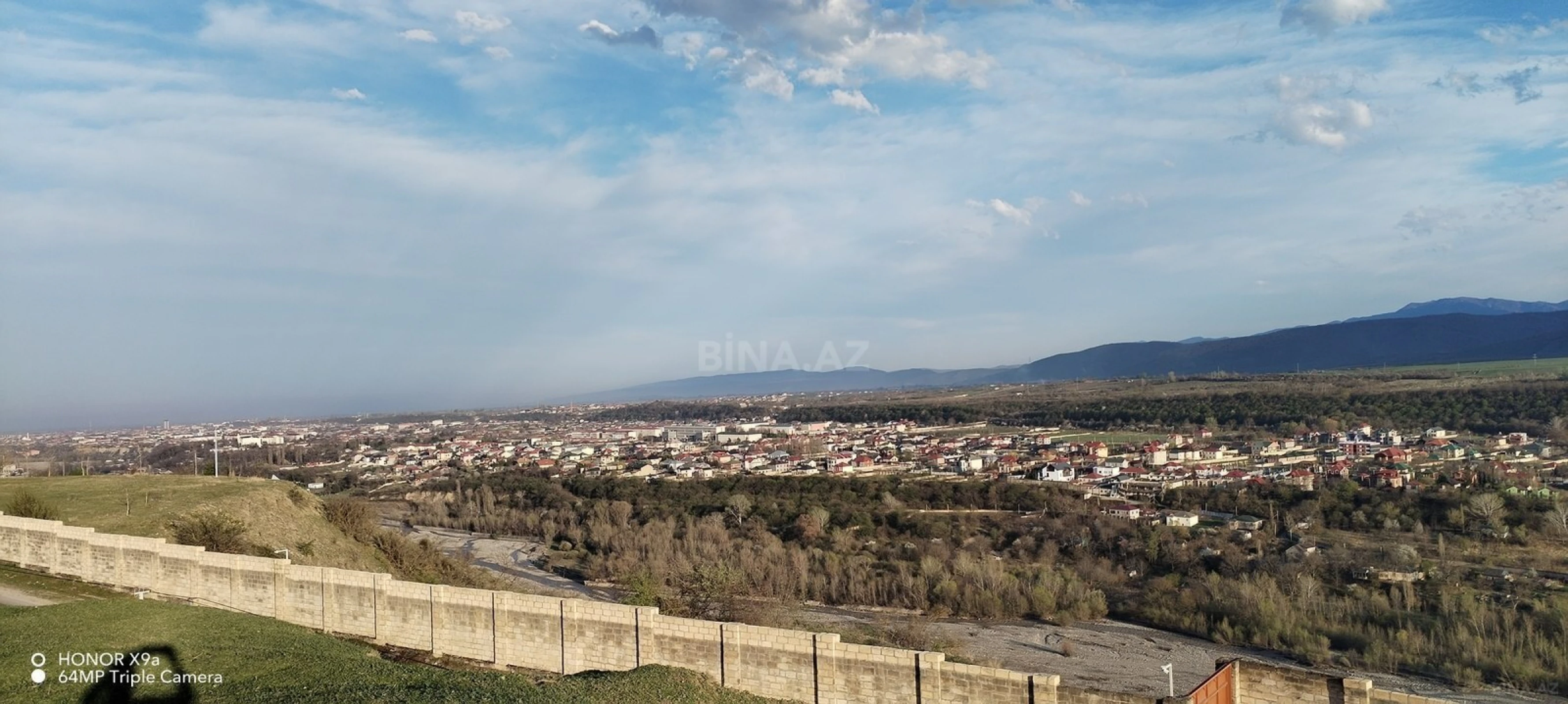 Satılır torpaq sahəsi 100 m²