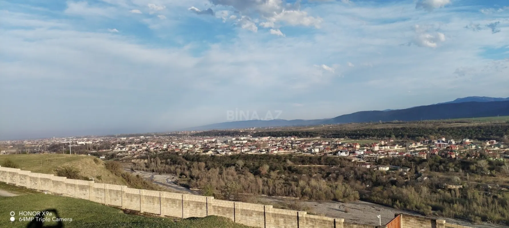 Satılır torpaq sahəsi 100 m²